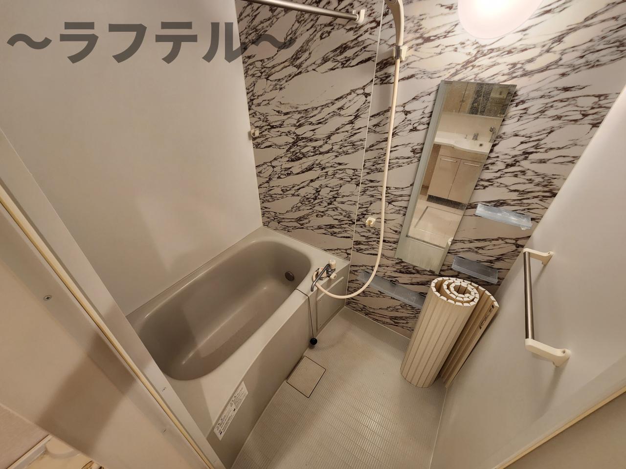 バス・シャワールーム　別部屋イメージ写真