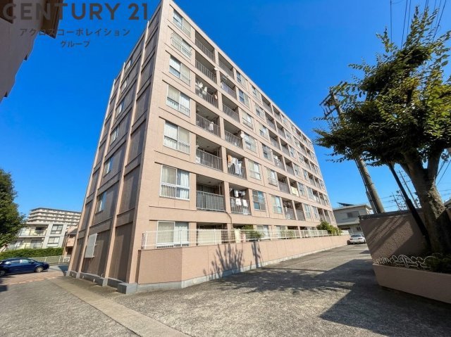 建物外観　敷地内駐輪場あり♪