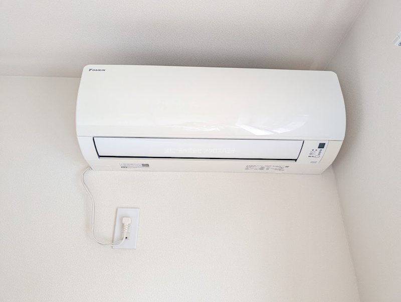 その他　エアコン2基付