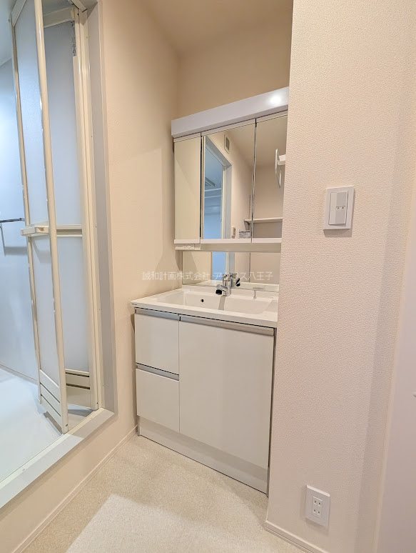 洗面設備　※他のお部屋の写真です