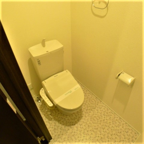 Genesisのトイレ写真