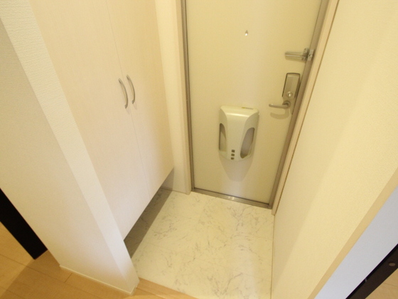月西荘の玄関写真