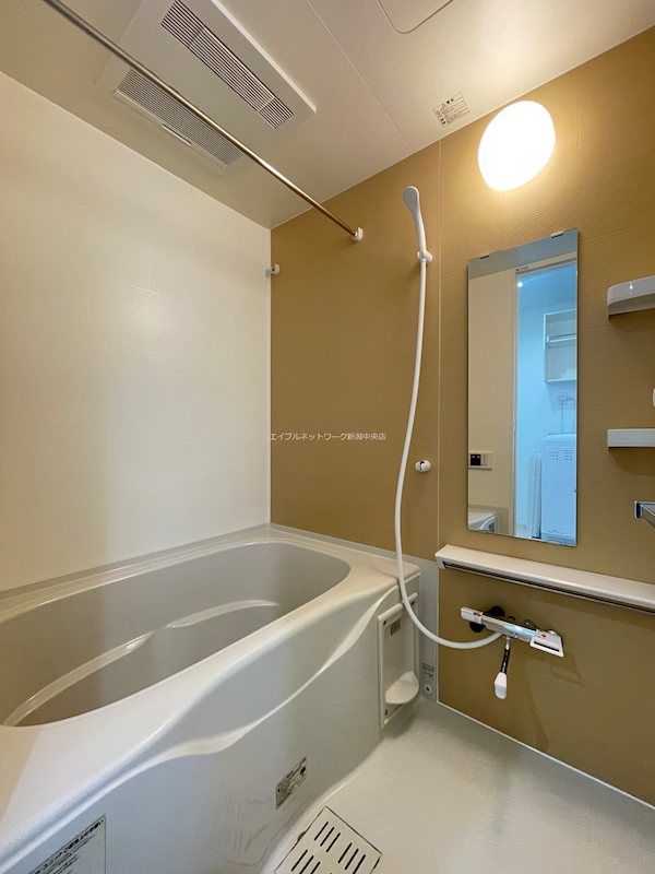 S-FORT新潟本町の風呂写真