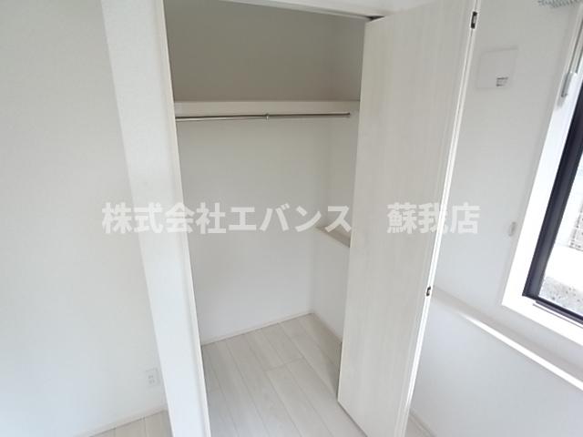 ナリトモ仁戸名Cの内装写真
