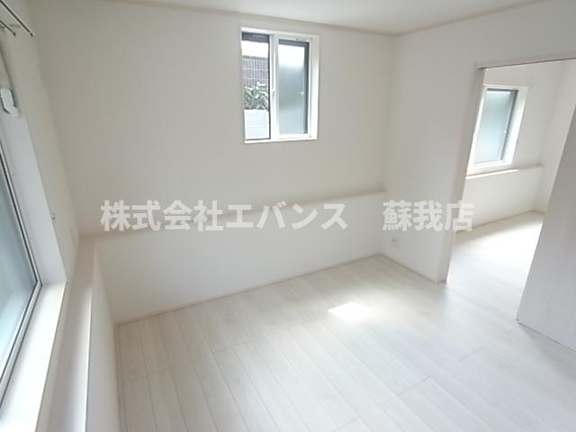 ナリトモ仁戸名Cの内装写真