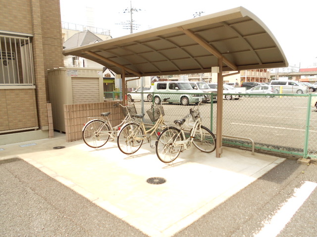その他共有部分　自転車置き場