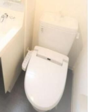 トイレ　写真は同タイプ住居です。