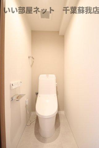 トイレ　落ち着いたトイレです