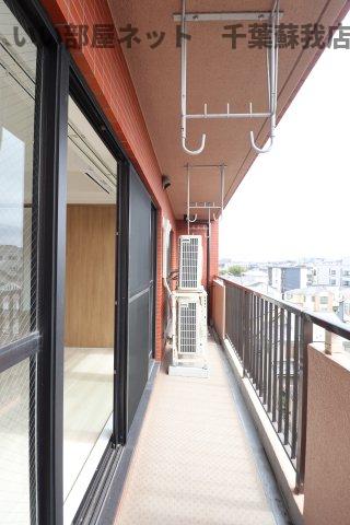 バルコニー　落ち着いた時間を過ごせるバルコニーです