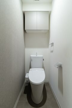 トイレ　アウルフォレスト　豊島区南長崎１