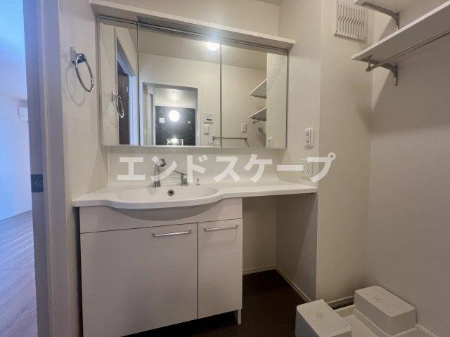 ＪＲ高崎線 倉賀野駅 徒歩13分 3階建 築9年の内装写真