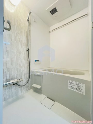 バス・シャワールーム　同マンション別部屋　参考写真
