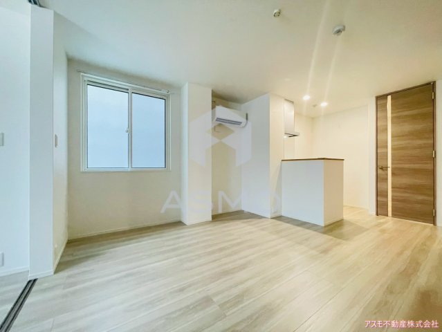 居室・リビング　同マンション別部屋　参考写真
