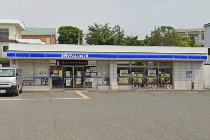 コンビニ　ローソン北別府5丁目店（コンビニ）まで290m