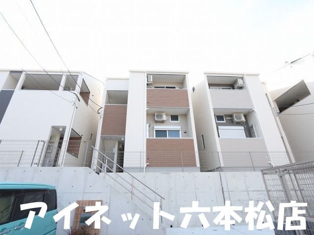 その他共有部分　共有のゴミ捨て場はこちらです。