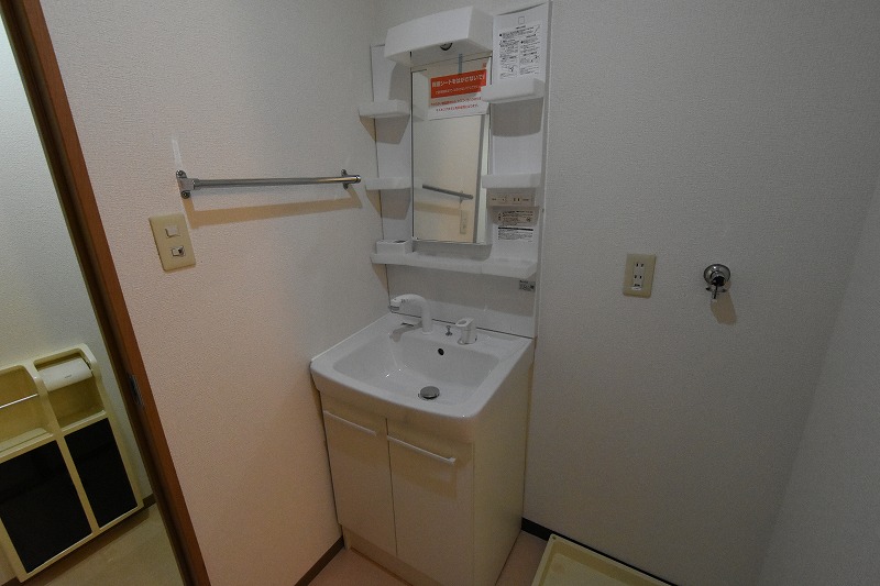 洗面設備　独立洗面化粧台付き☆