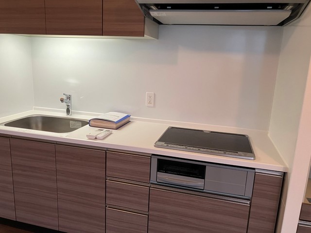 キッチン　※写真は同タイプ住戸です。