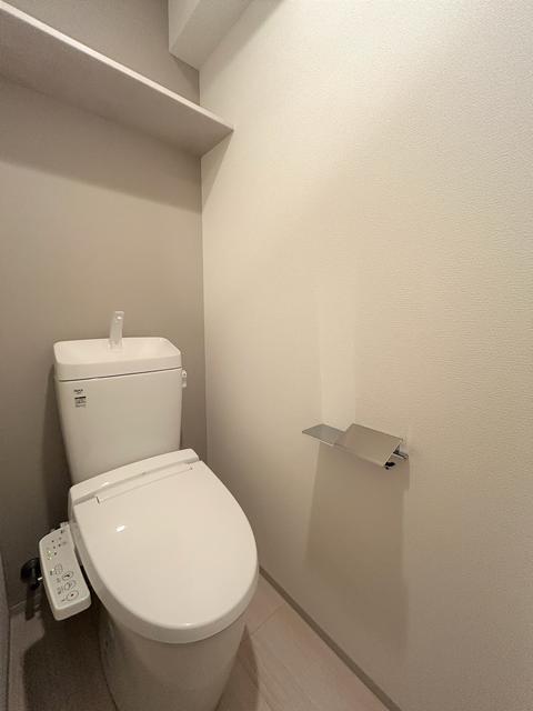 ＪＲ総武線 新小岩駅 徒歩10分 10階建 築1年のトイレ写真