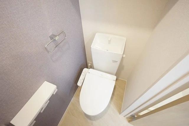 ヴィアーレ直方Iのトイレ写真