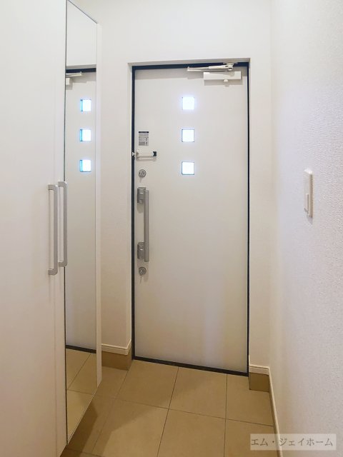 近江鉄道本線 長谷野駅 徒歩35分 2階建 築2年の玄関写真