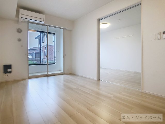 近江鉄道本線 長谷野駅 徒歩35分 2階建 築2年の居間写真