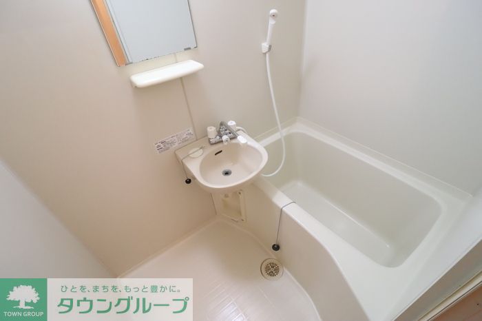 バス・シャワールーム　お問合せはタウンハウジングまで！※現地待合わせ相談可能