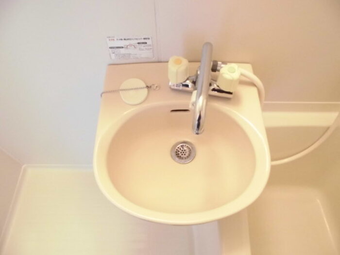 洗面設備　※同物件・同タイプの写真です。