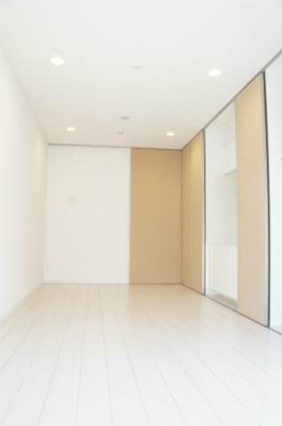リブリ・ハヅキの居間写真