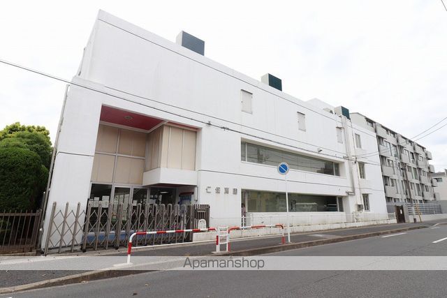幼稚園・保育園　仁保育園（幼稚園・保育園）まで85m