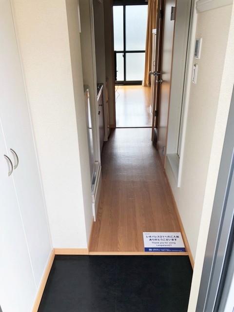 玄関　現況優先