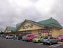 スーパー　リオン・ドール巻店（スーパー）まで900m