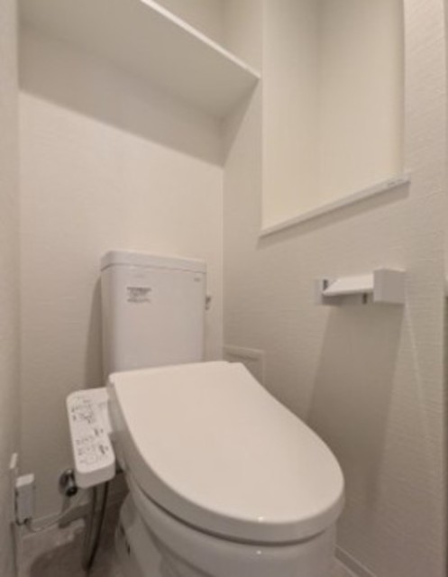 トイレ　別部屋同仕様タイプ