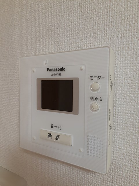 ジュネス・クラールのその他写真