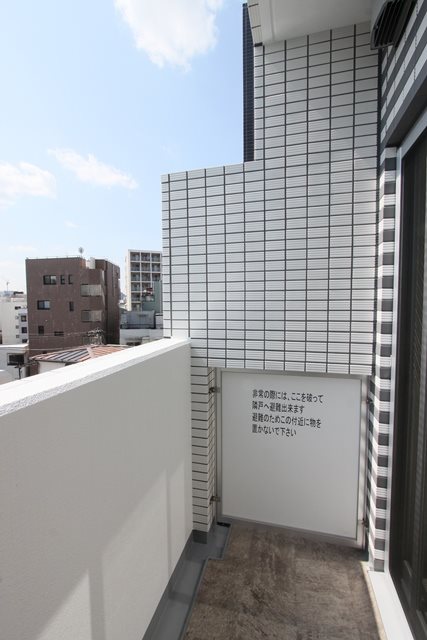 バルコニー