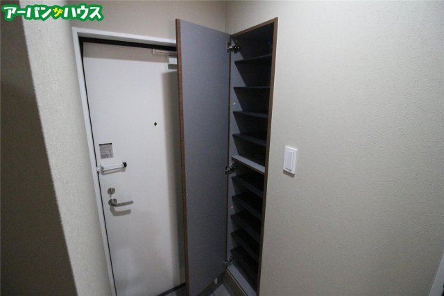 Tastefulの内装写真