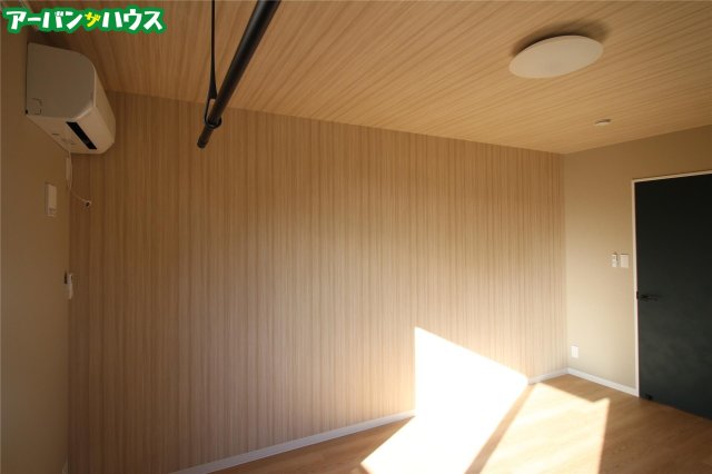 Tastefulの内装写真