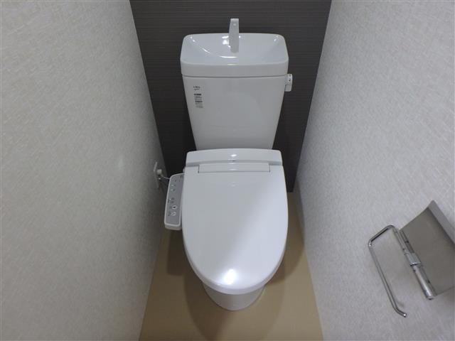 トイレ　トイレ