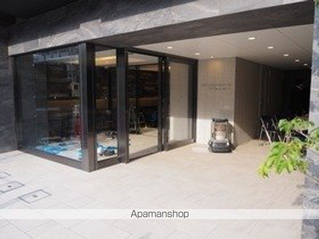 埼玉高速鉄道 赤羽岩淵駅 徒歩4分 15階建 築7年の外観写真