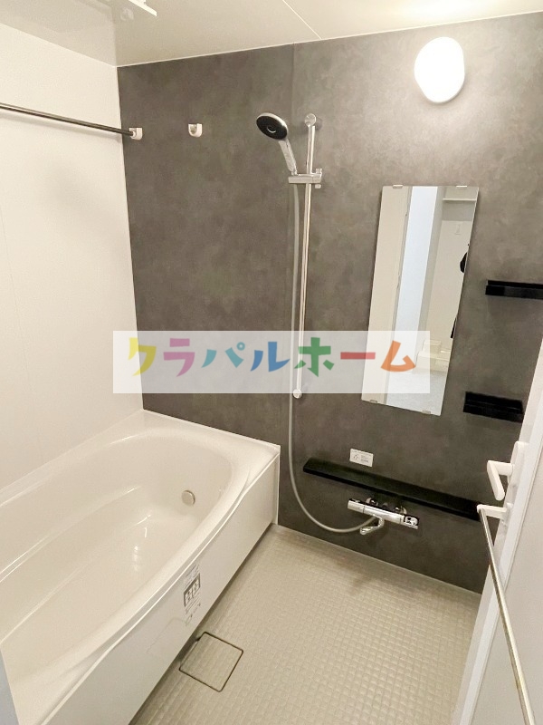 阪急京都線 十三駅 徒歩9分 10階建 築2年の風呂写真