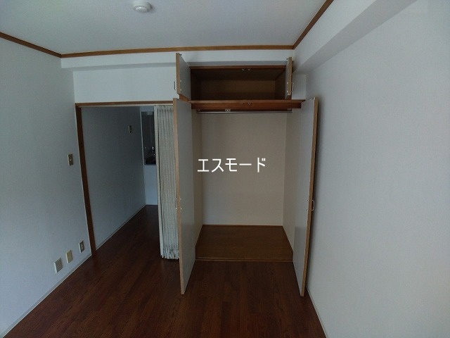 フラワーハイツの内装写真