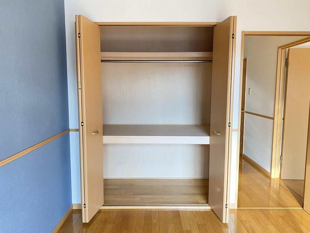 収納　同タイプのお部屋のものとなります。