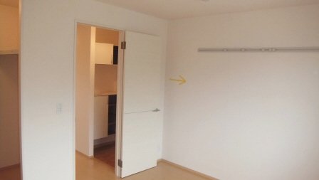 セキュリティ　ピクチャーレール付きです