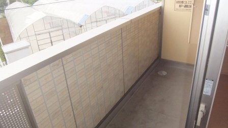 バルコニー　東向きのバルコニー