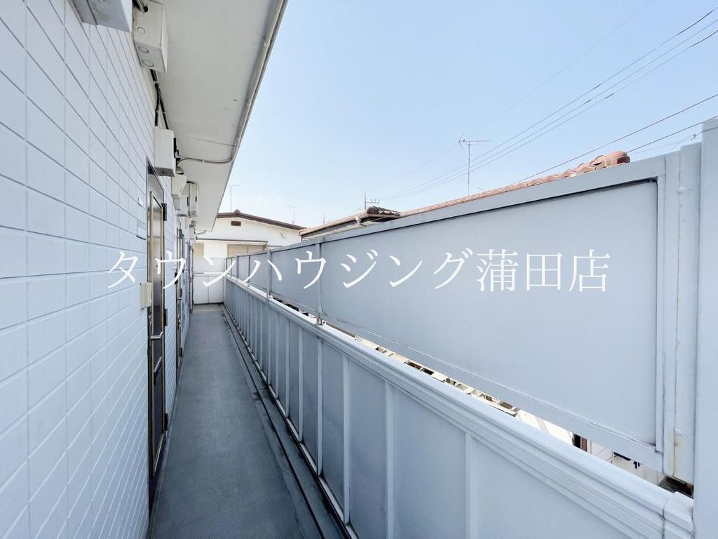 パレス六郷土手の外観写真