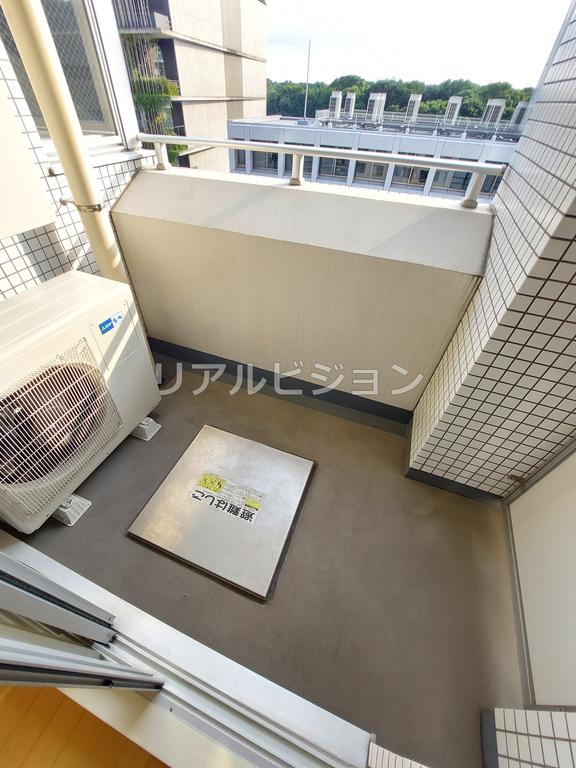 バルコニー　他部屋参考写真です。