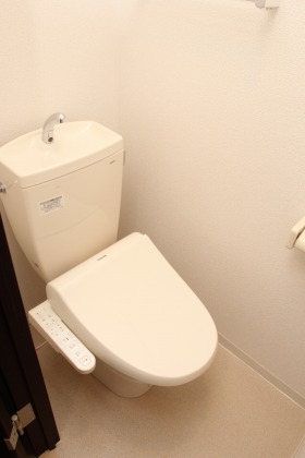 ソレイユ山鼻のトイレ写真