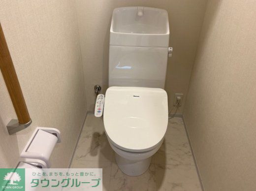 トイレ　トイレ