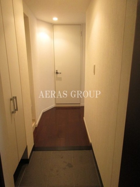 玄関　別部屋同仕様