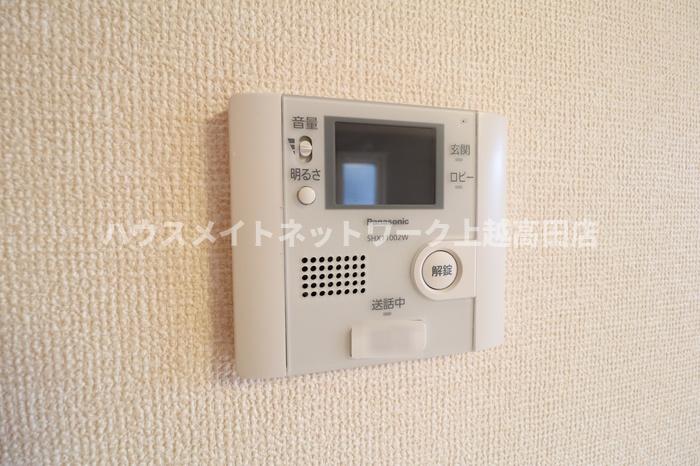 セキュリティ　モニターホン（オートロック）（参考反転室内写真101号室・現