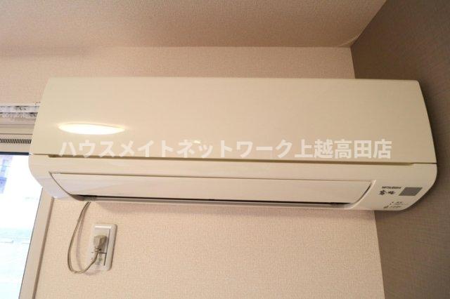 その他設備　エアコン（参考反転室内写真101号室・現況優先）